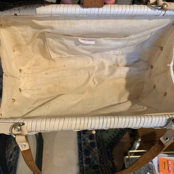 Vintage faux wicker purse - Picture 2 of 7